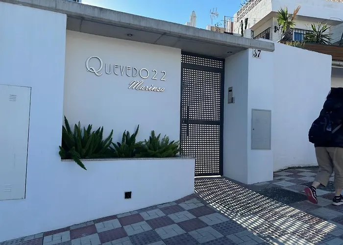 Serenity - Private - La Carihuela Торремолинос